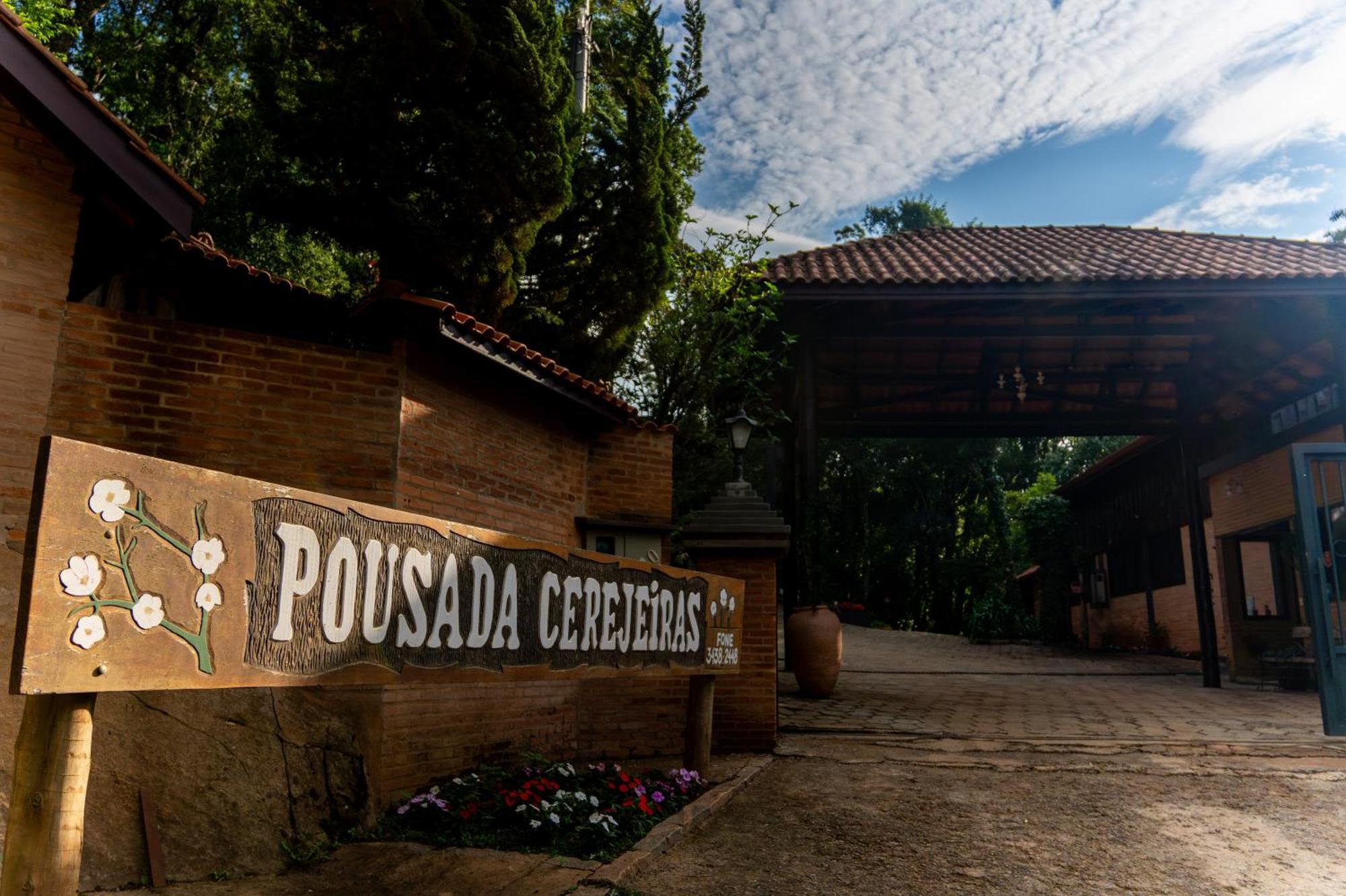 Pousada Cerejeiras Monte Verde Extérieur photo